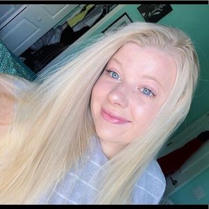 Meet your Posher, Siera